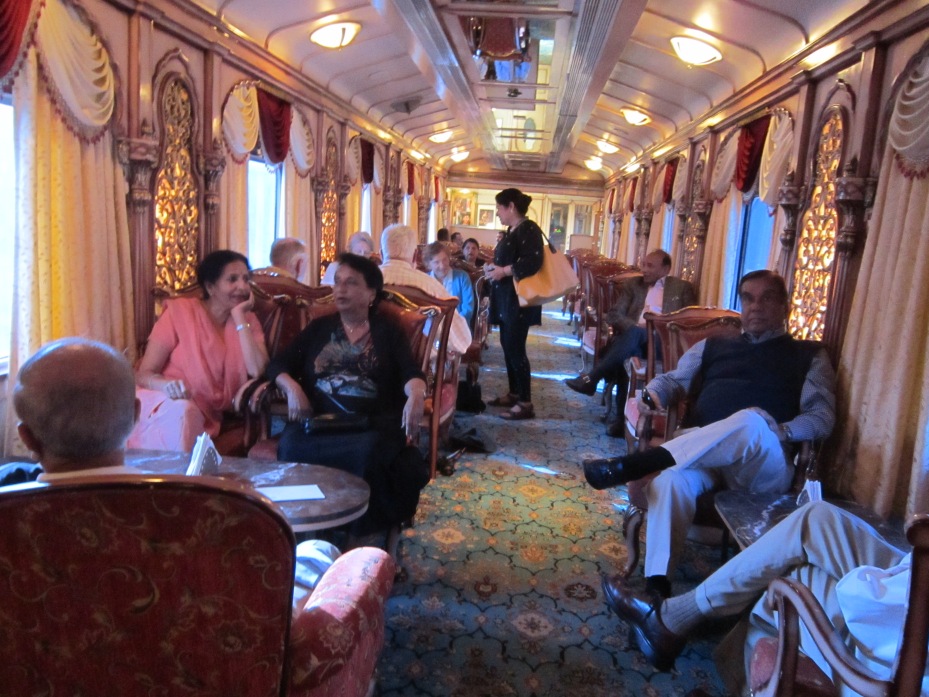 Golden Chariot Train - Lounge Bar coach