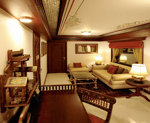 Indian Luxury Train - Maharajas' Express